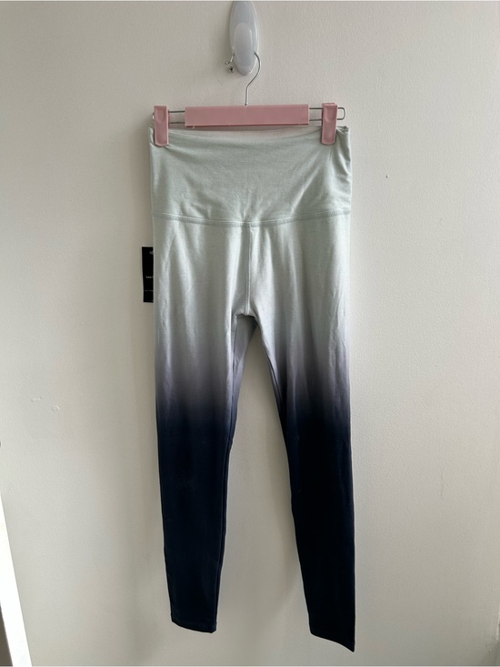 Beyond Yoga Pants - Beyond Yoga womens Ombre Leggings - Off White to black